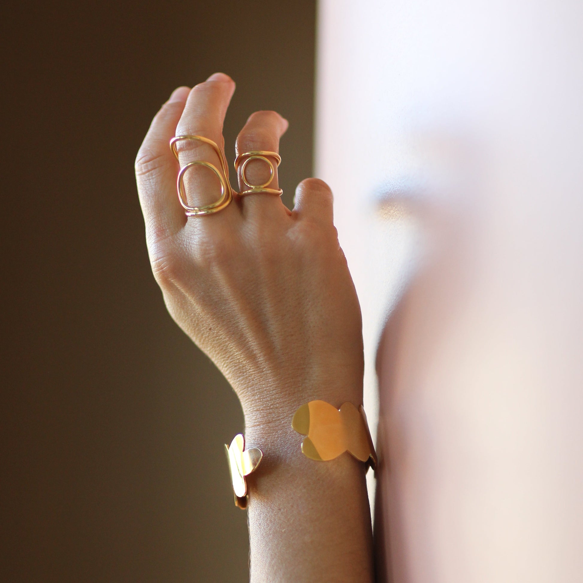 bagues de la collection premier regard capucine arnoux plaqué en or 18 carats