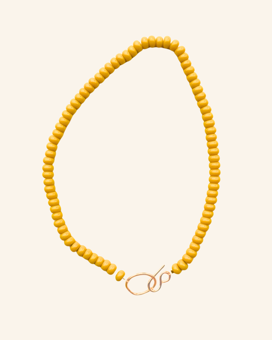 Collier Baiser salé jaune mimosa