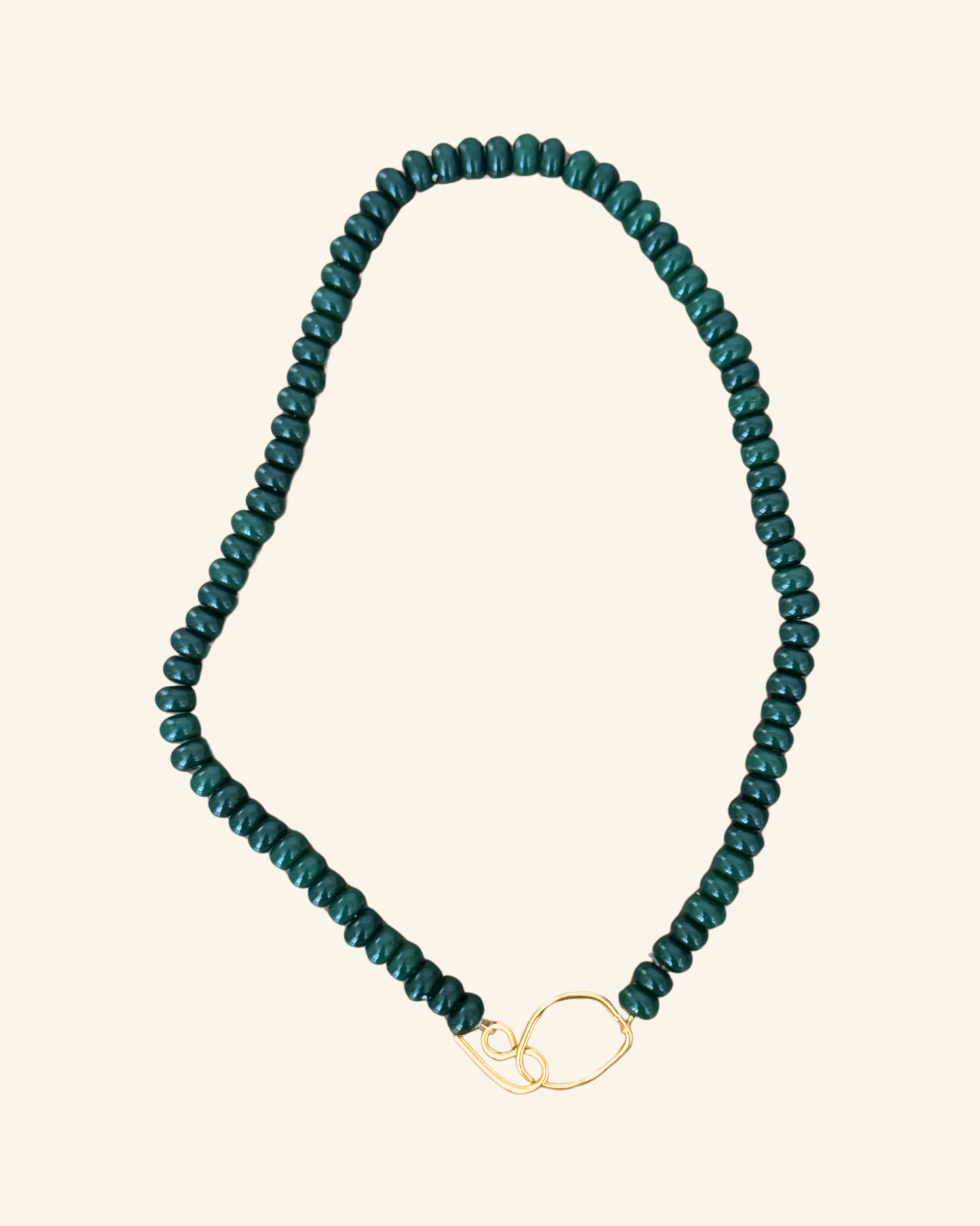 Collier Baiser salé vert cyprès